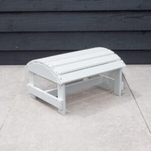Witte adirondack voetenbank